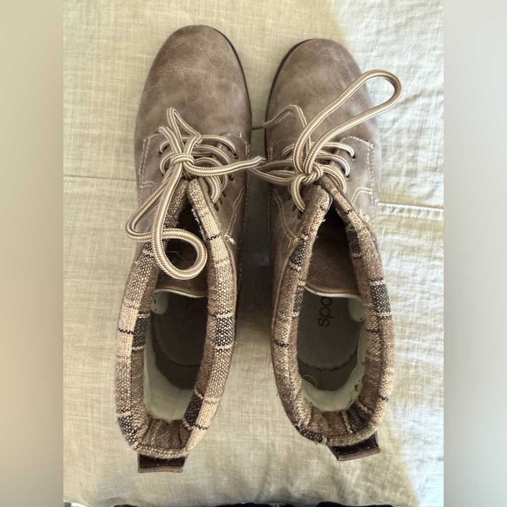 Sporto Brown Leslie Water Resistant Boots
